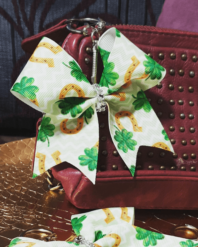 Keychain Bow &quot;Good Luck&quot;